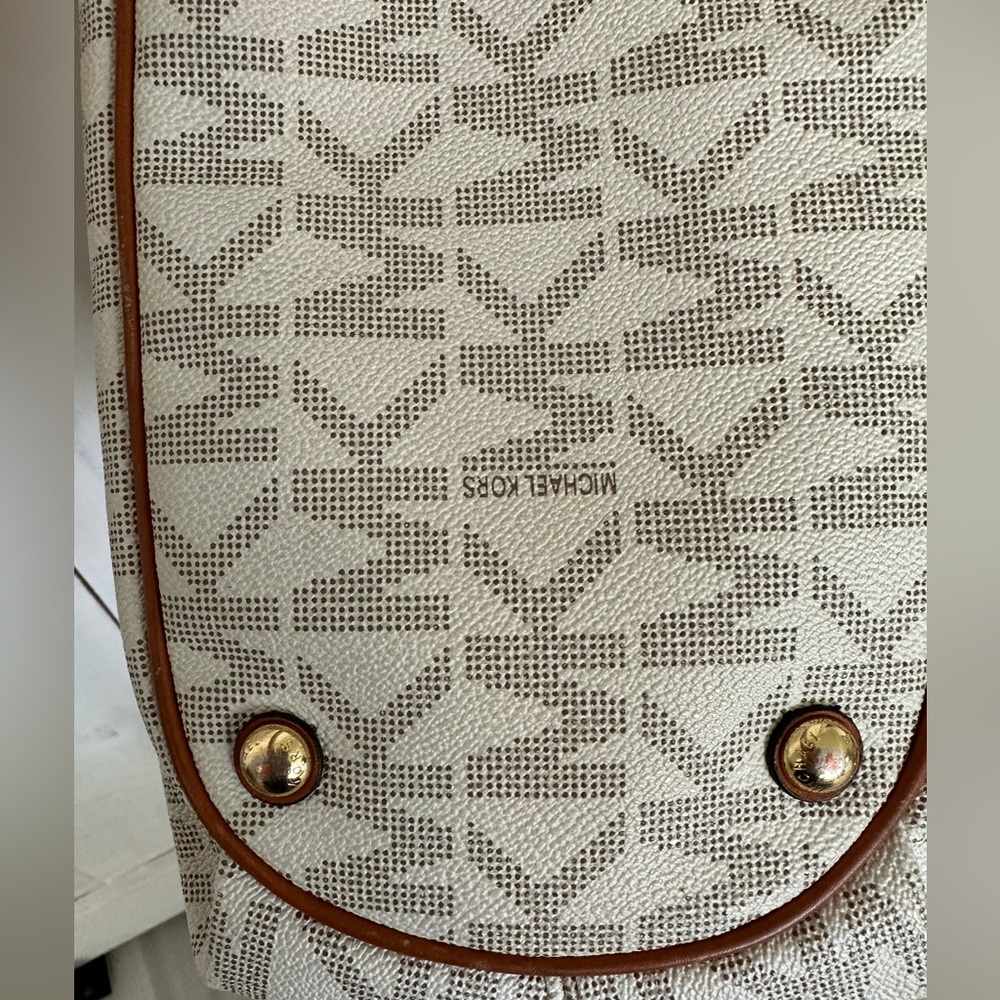 Michael Kors Brown & Cream Logo Drawstring Tote - Picture 9 of 13